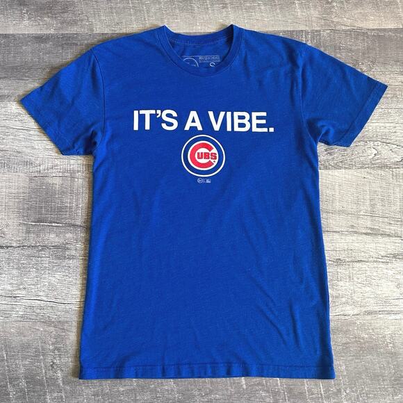 Obvious Shirts Chicago Cubs Short Sleeve T Shirt Mens S Blue ‘Its A Vibe’ MLB - Picture 1 of 5